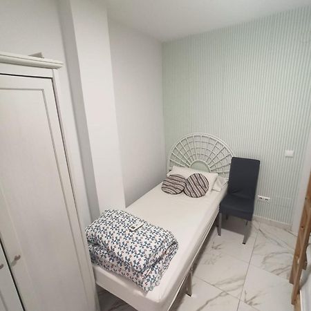 Lunalba Malaga Luaran gambar